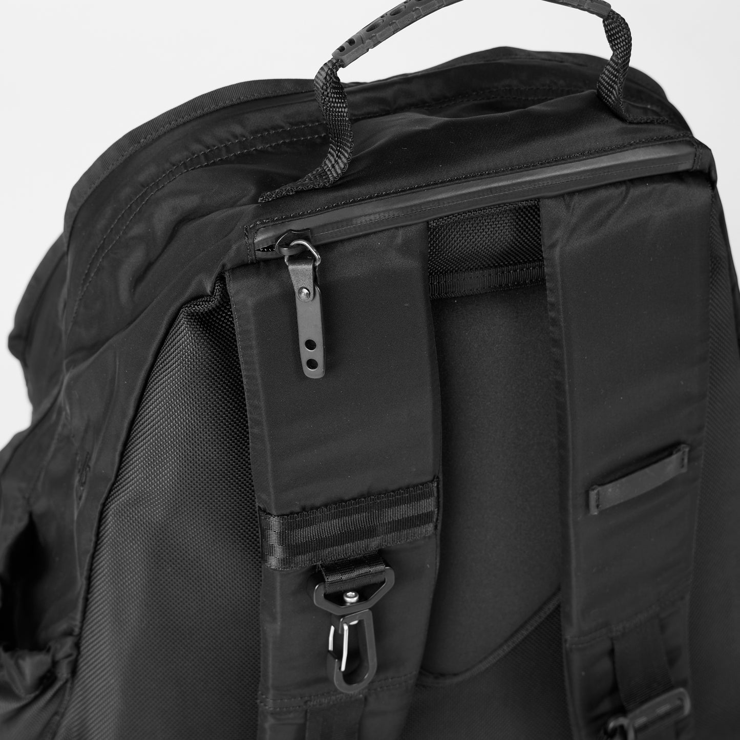25SS_BACKPACK(TLS-000-251032)