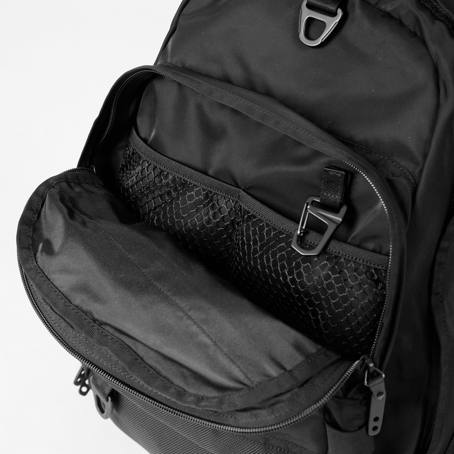 25SS_BACKPACK(TLS-000-251032)