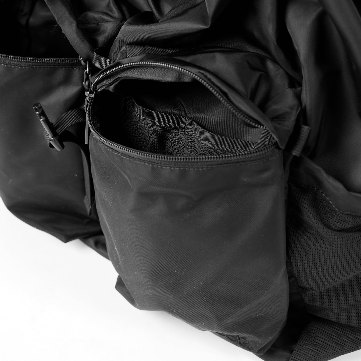 25SS_Detachable BACKPAK(TLS-000-251033)