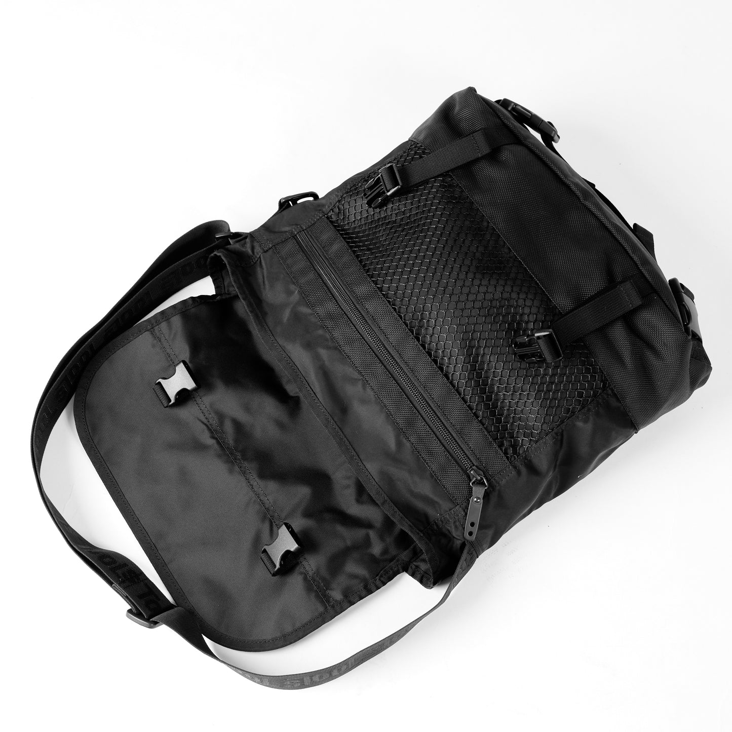 25SS_HOBO SHOULDER（TLS-000-251031）