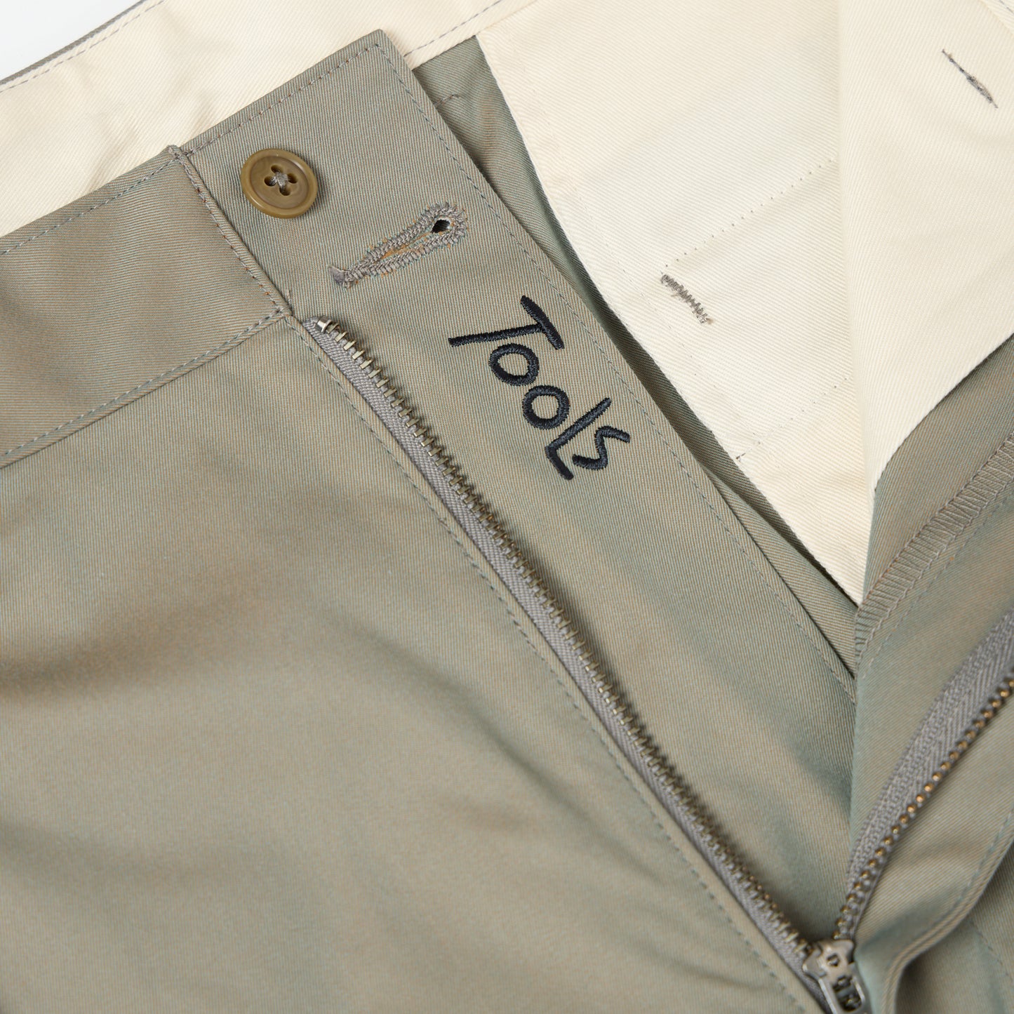 SOLOTEX ２TUCK CHINO