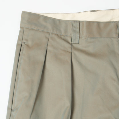 SOLOTEX ２TUCK CHINO