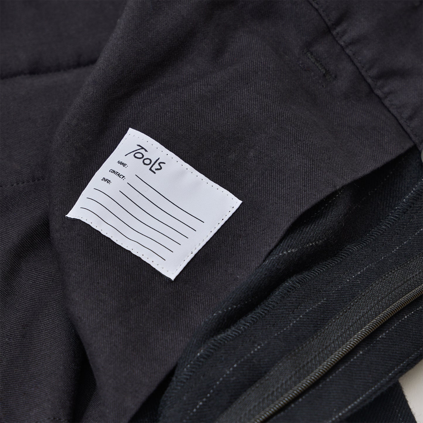 【予約商品】2 TUCK PANTS（TLS-000-243005）